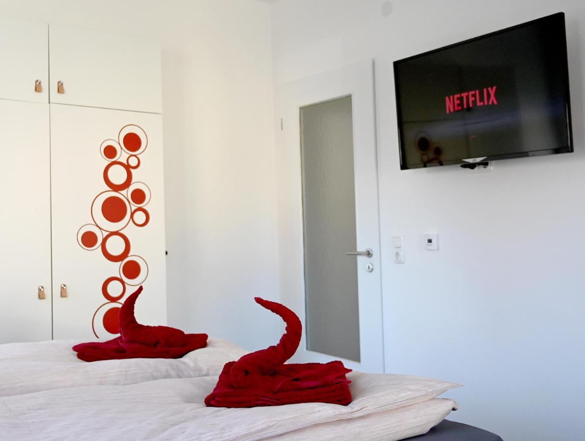 Gemütliches Appartement mit Netflix, Nespresso und Boxspringbett Augsburg Exterior foto